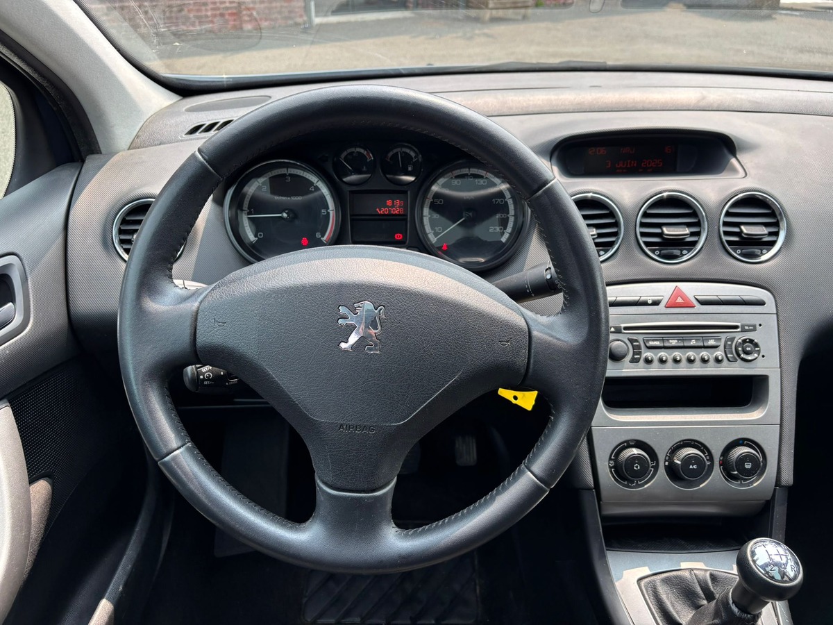 Peugeot 308 SW 1.6 HDI 90 CONFORT PACK - DISTRIBUTION NEUVE - GARANTIE