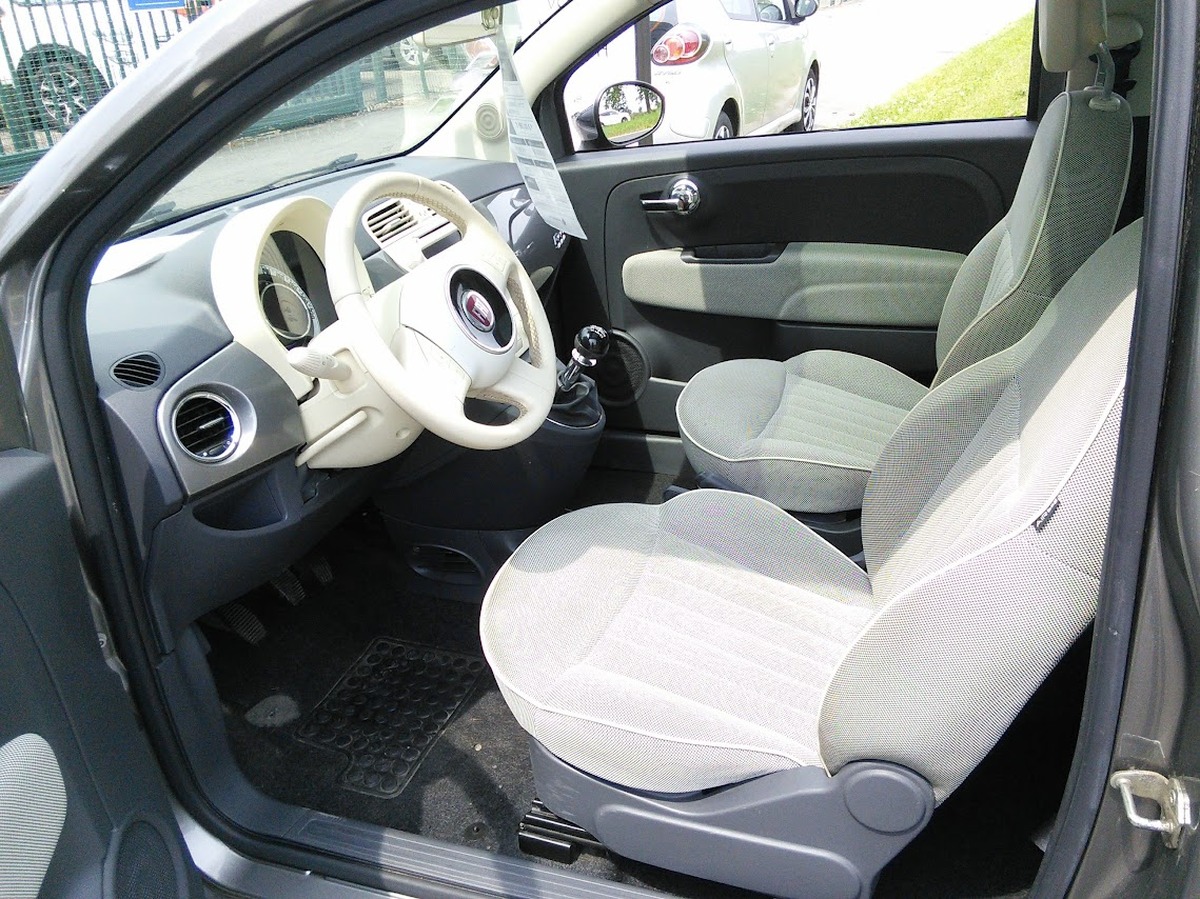 Fiat 500 1.2 70 LOUNGE CLIM TOIT PANORAMIQUE