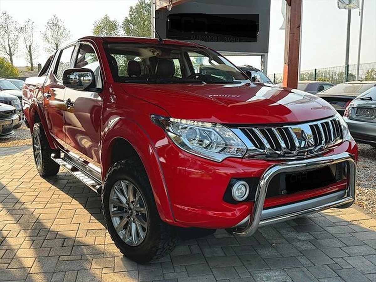 Mitsubishi L200 Mitsubishi L200 Top Double Cab 4WD .