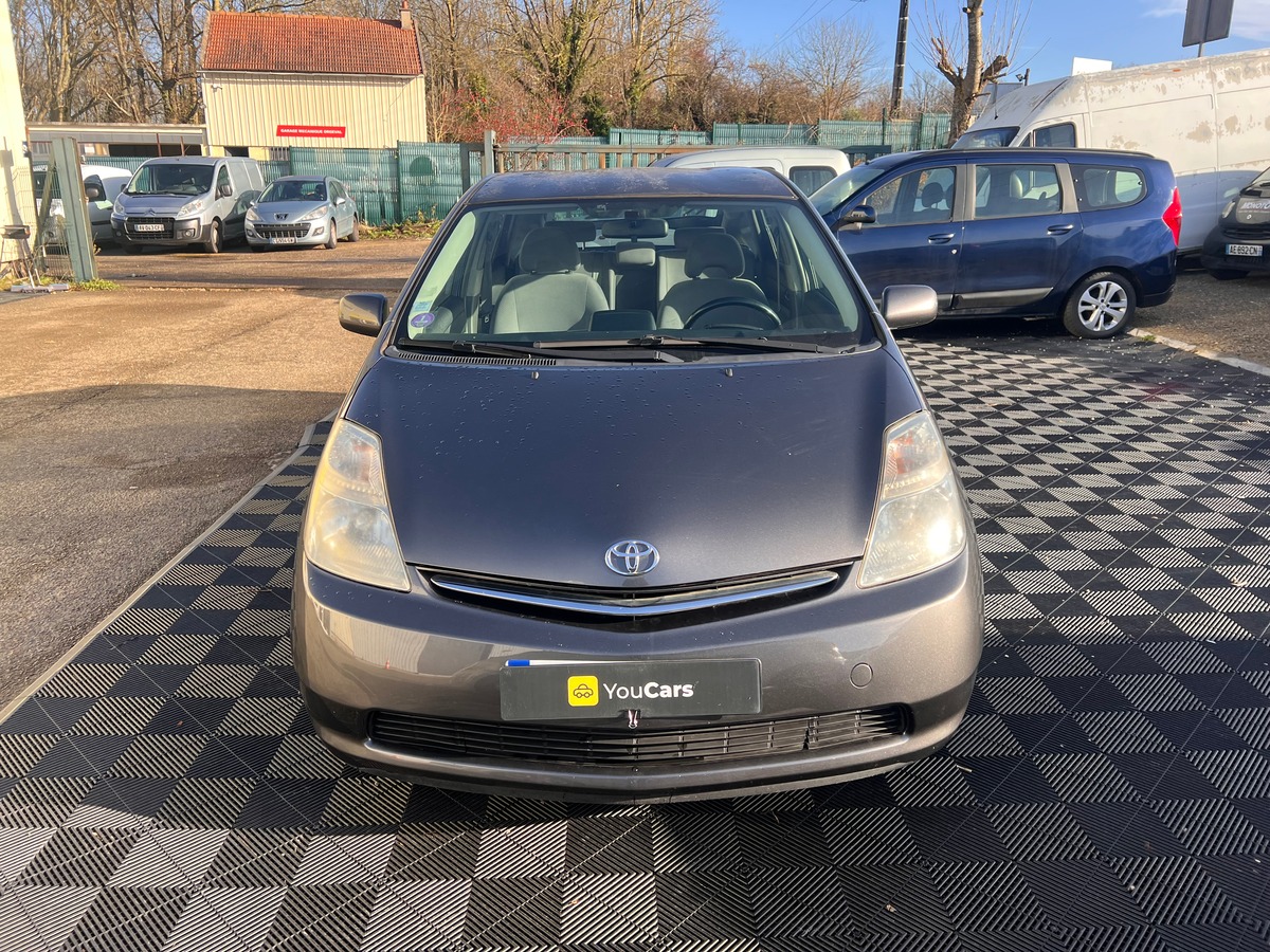 Toyota Prius Berline 77cv Boîte auto - VEHICULE EN TRES BON ETAT - RIEN A PREVOIR