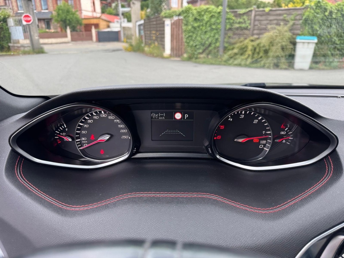 Peugeot 308 2.0 BlueHDi 150 cv GT-Line Boîte auto