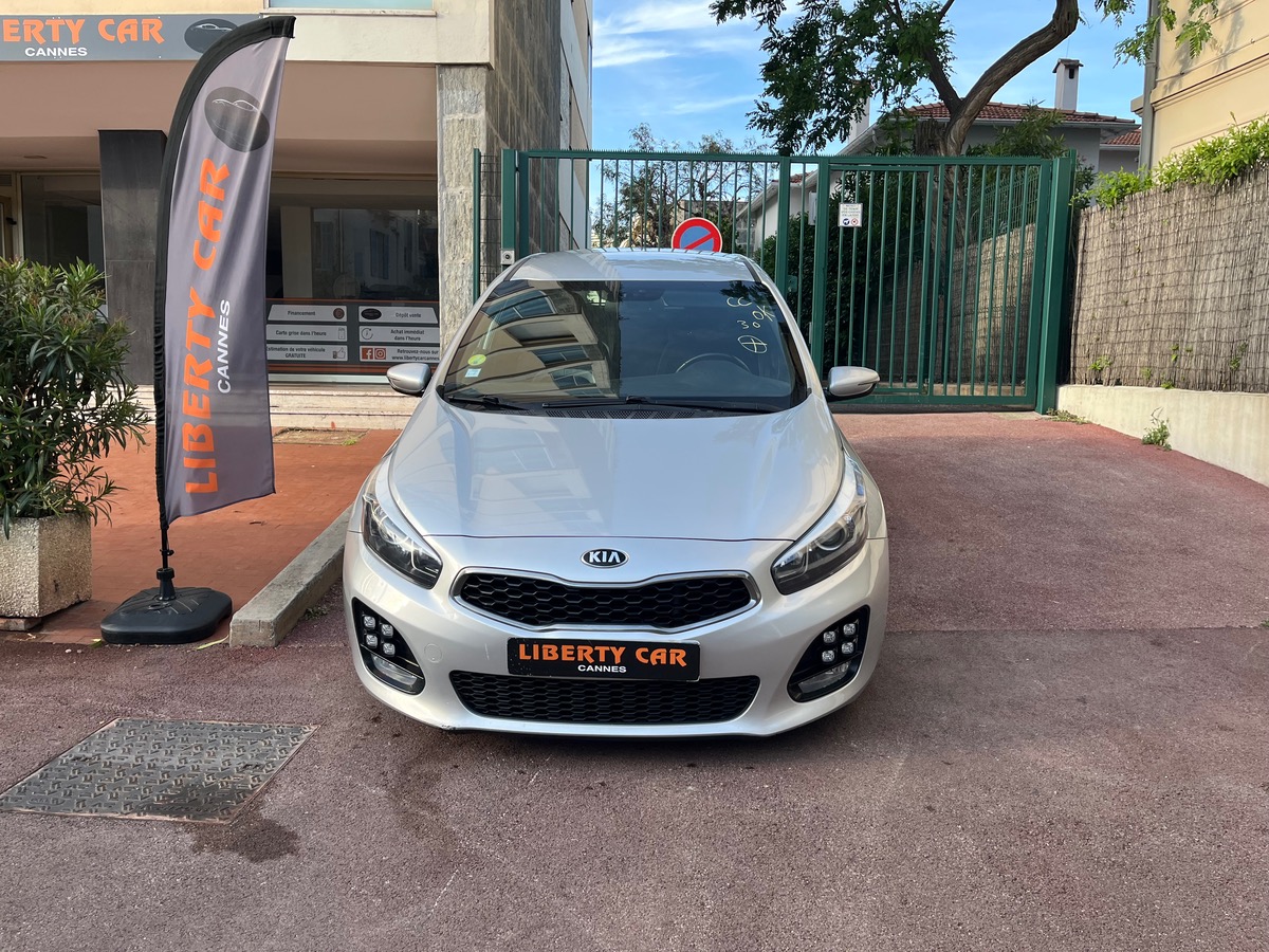 Kia Ceed 1.6 CRDI 136 CV / GT LINE / Caméra de recul / GPS / Jantes