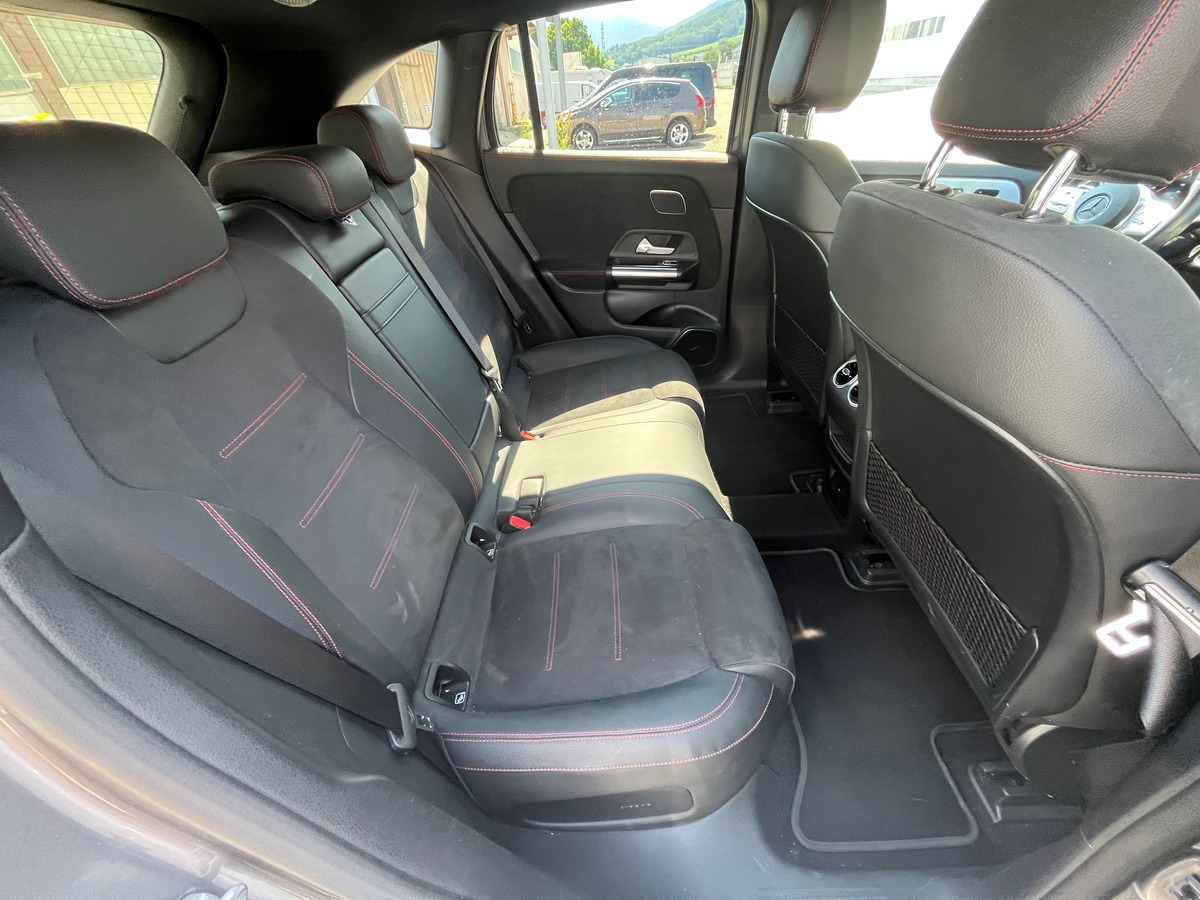 Mercedes-Benz EQA 250 AMG 190ch, SUIVI MERCEDES,SIEGES CHAUFFANT, TOIT OUVRANT, CHARGEUR A INDUCTION