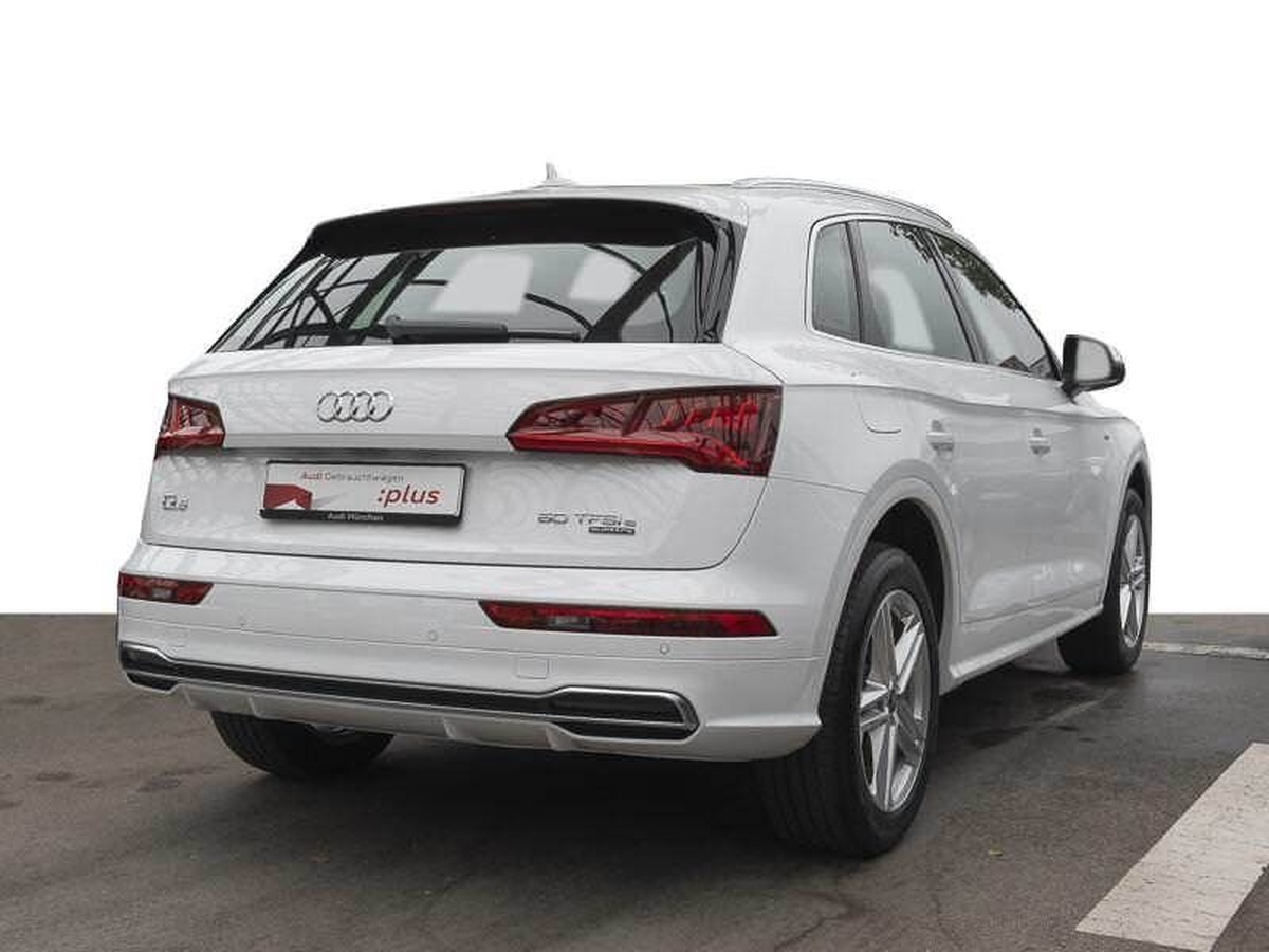 Audi Q5 50 TFSI e 299ch S line quattro S tronic 7/toit ouvrant/hayon électrique/caméra