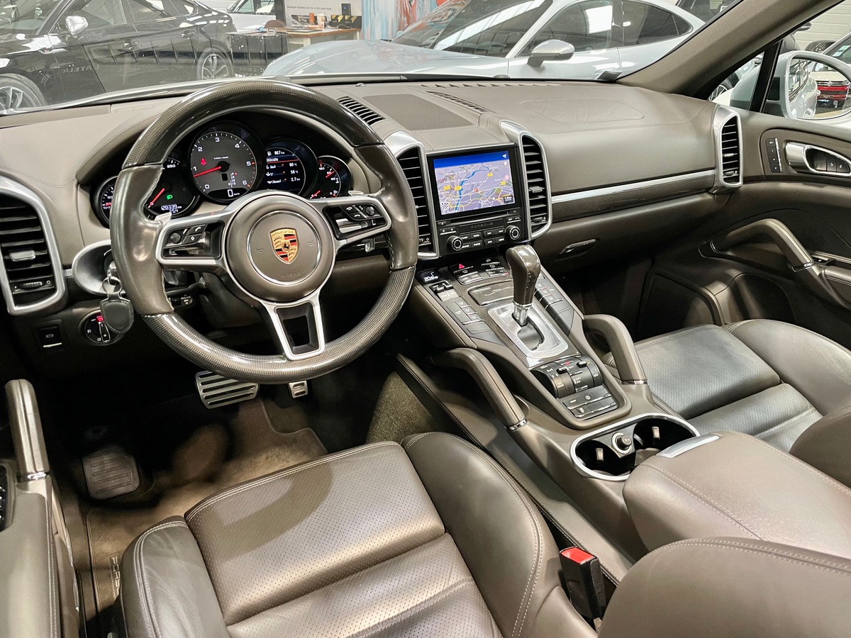 Porsche Cayenne II (2) 4.2 V8 385 Platinium Ed. h