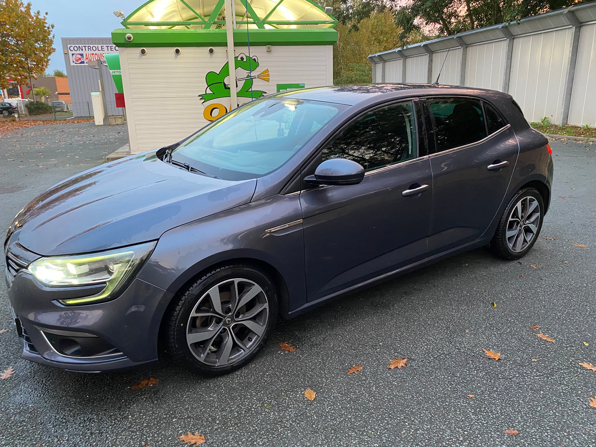 RENAULT Megane IV INTENS