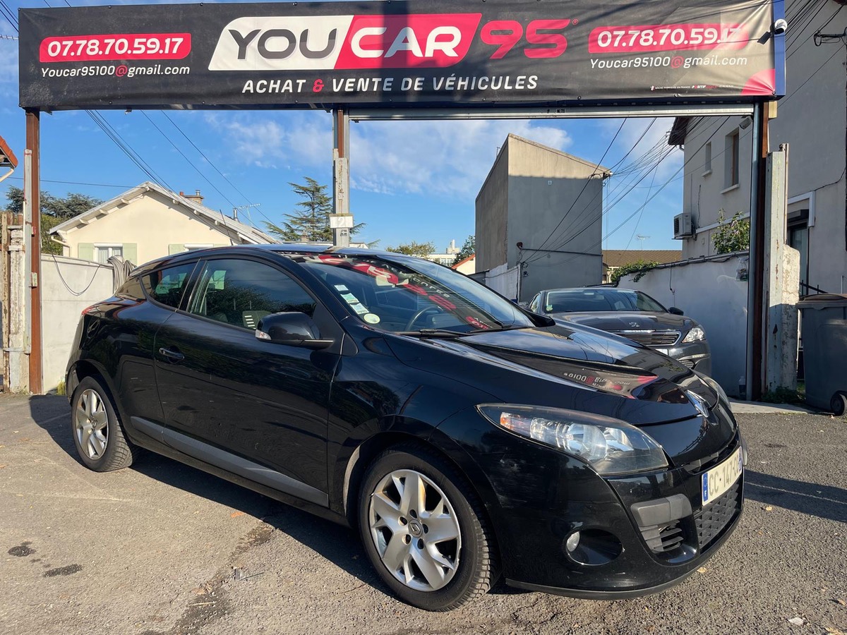 RENAULT Megane Coupé 2012 GPS BLUETOOTH REGULATEUR PAIMENT EN 4/10FOIS