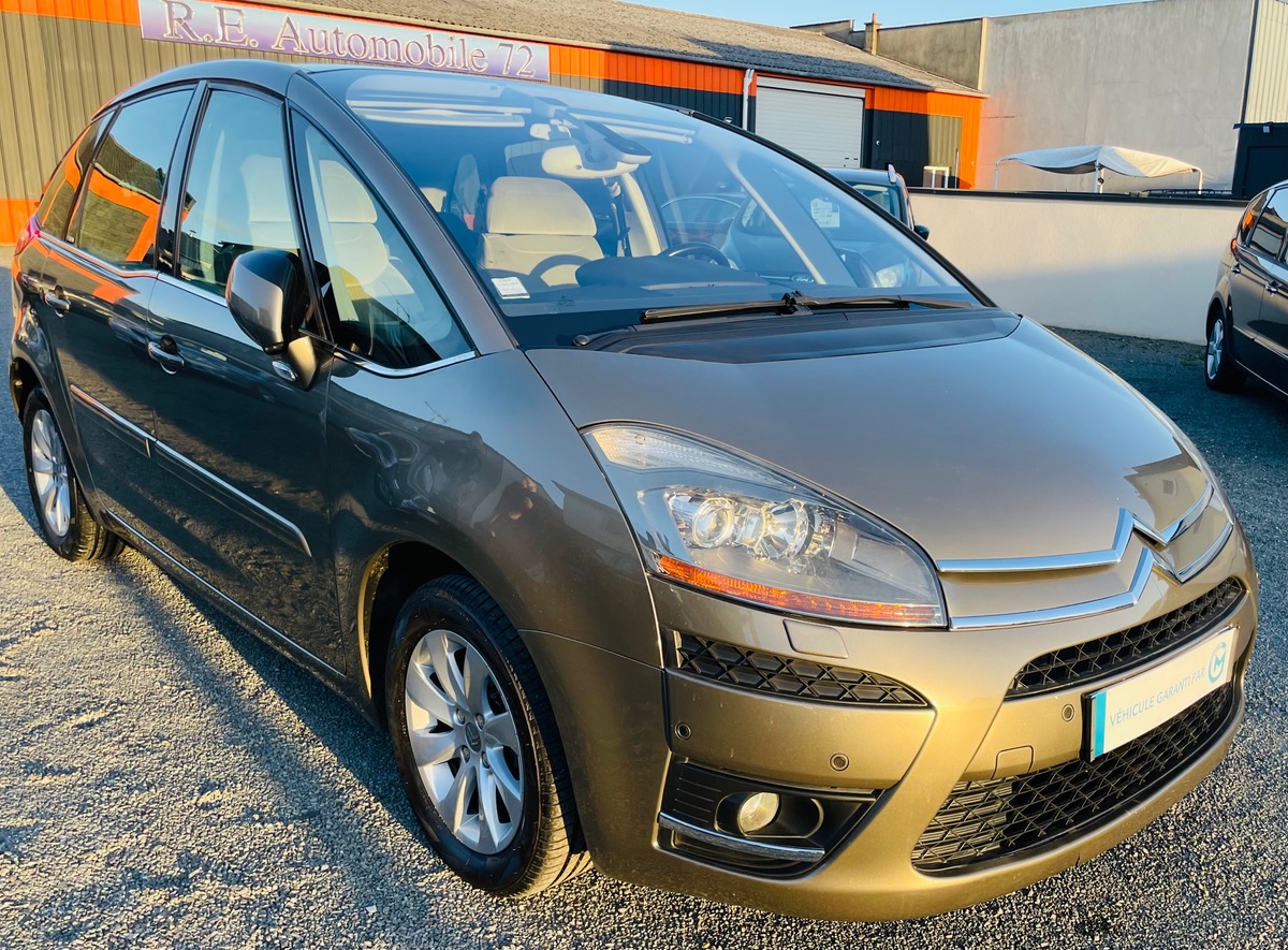 Citroen C4 Picasso 2.0 16v Essence 140ch Exclusive Boite automatique 