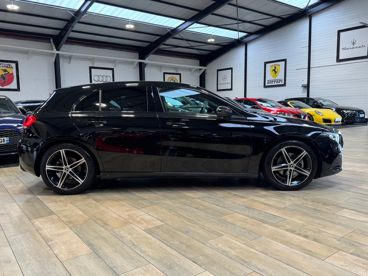 Mercedes-Benz Classe A 200 PROGRESSIVE LINE 163CV 7G-DCT 1ERE MAIN