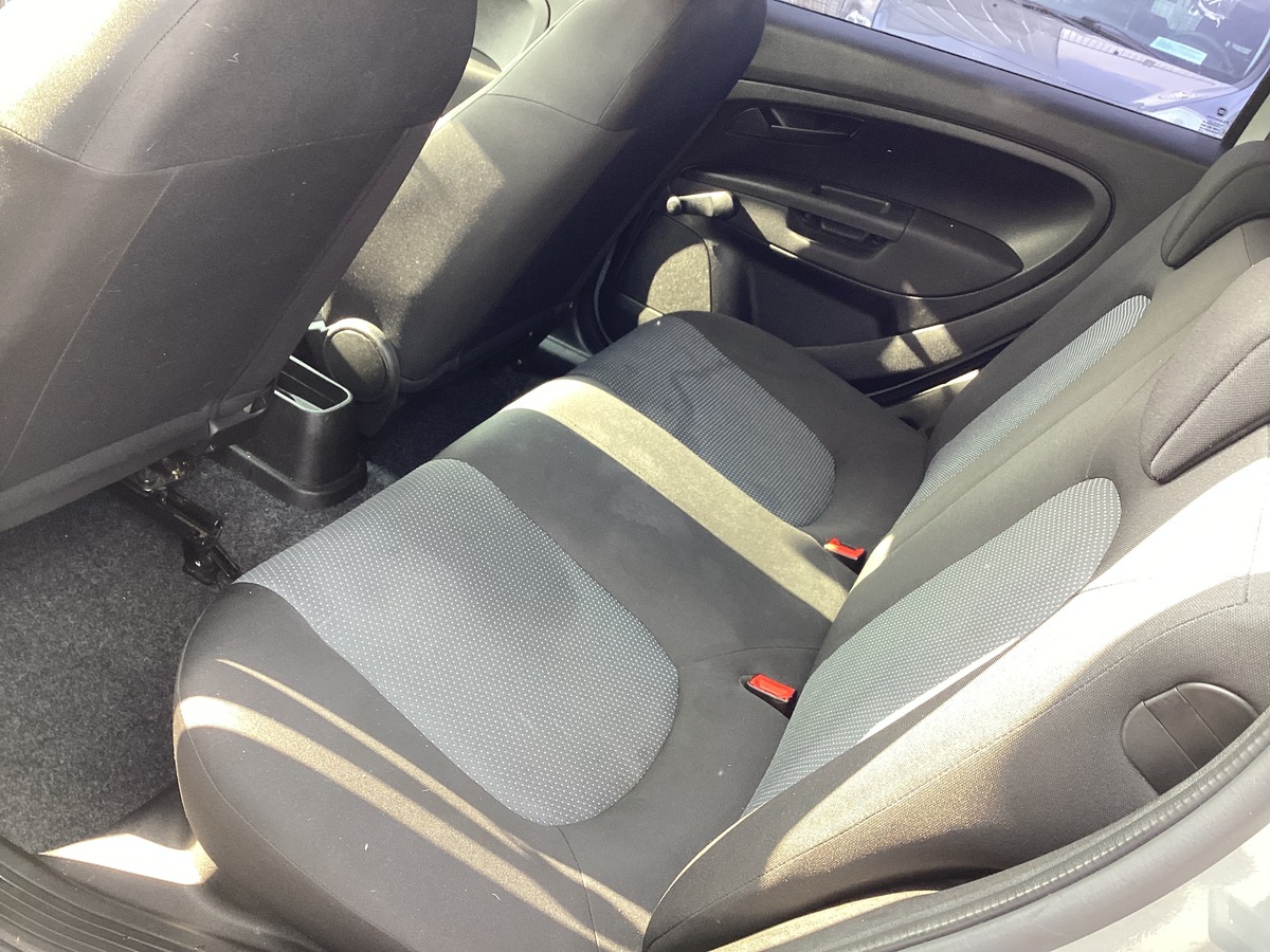 Fiat Grande Punto 1.2 Basis