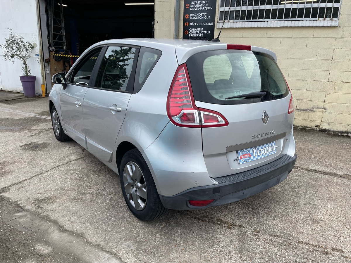 RENAULT Scenic III 3  dci 110 Chx CLIM revisé garantie