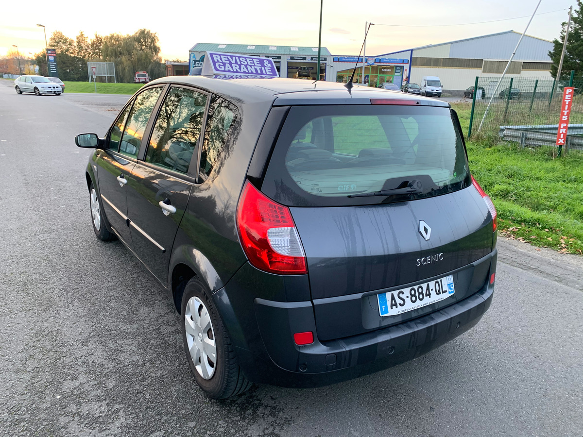 RENAULT Megane scenic 1.5 dci 105cv 123516 km