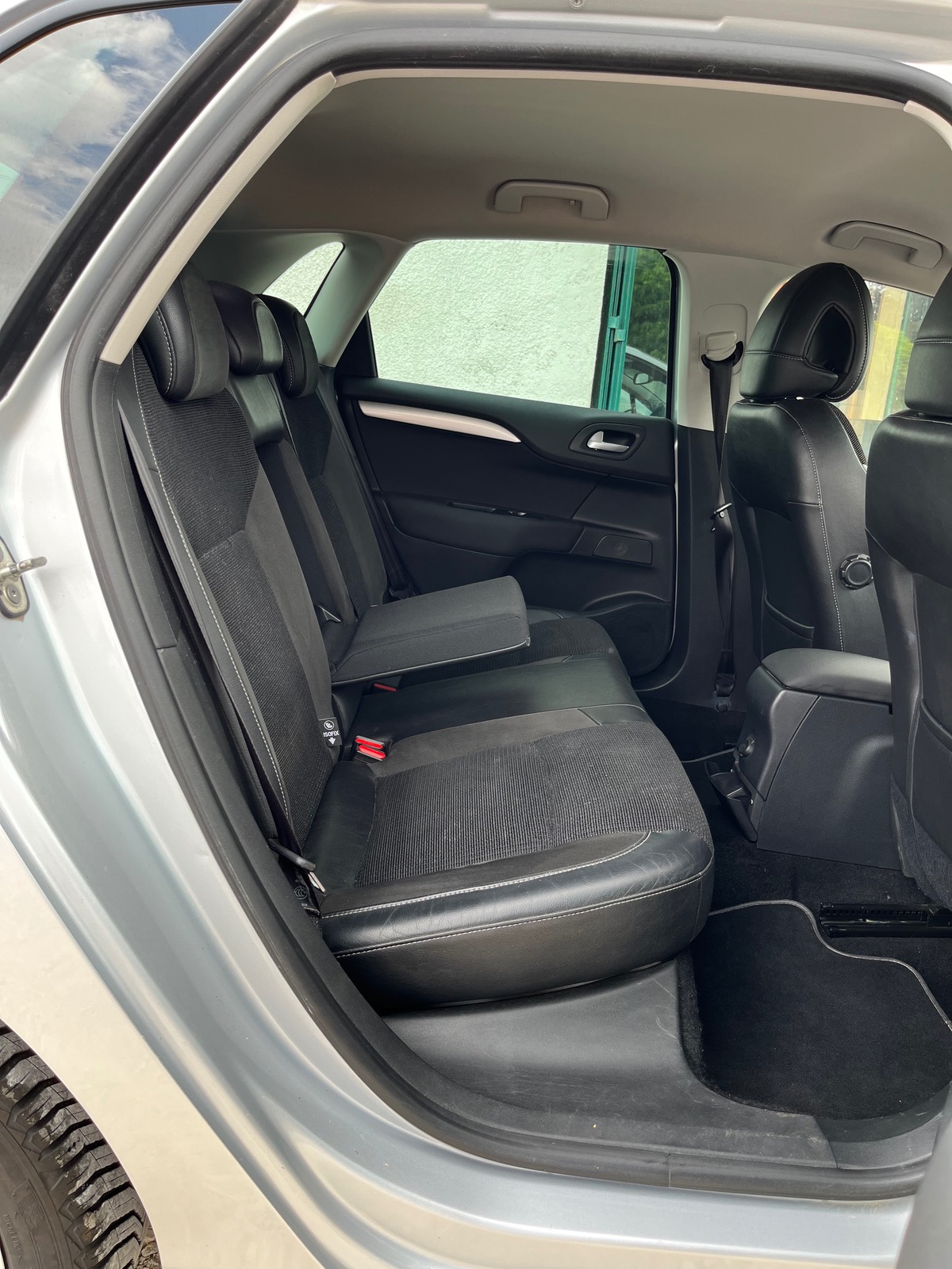 Citroën C4 II SHINE  1.6 HDI 100 CV