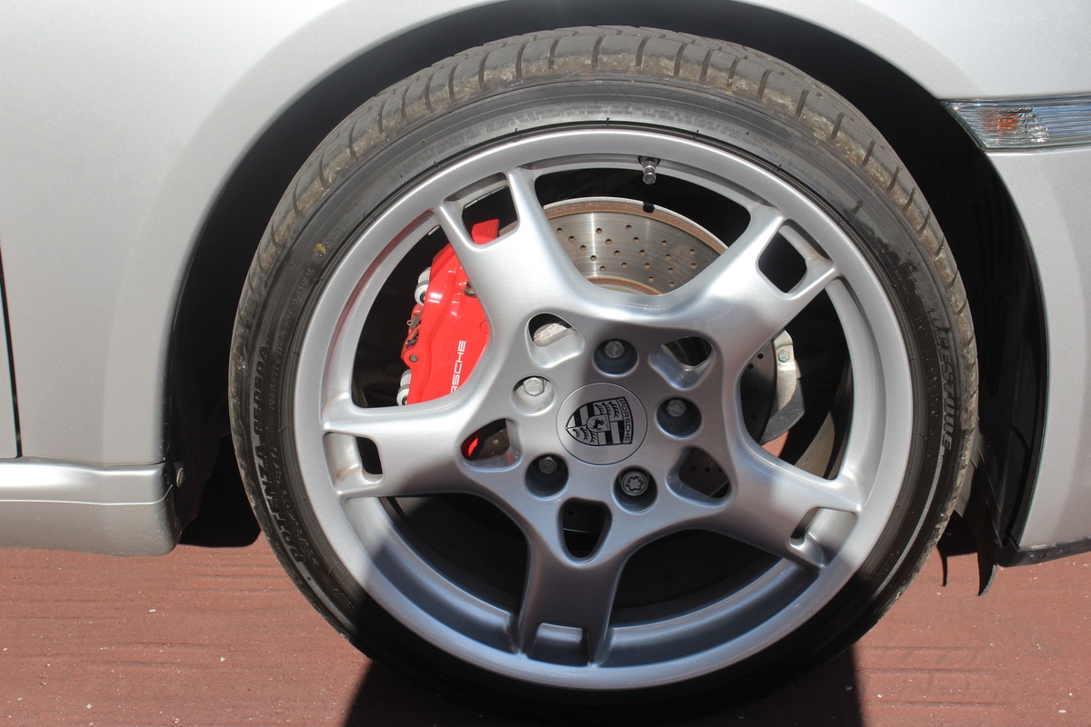 Porsche Boxster II (987) 3.4 29 cv 1er Main France