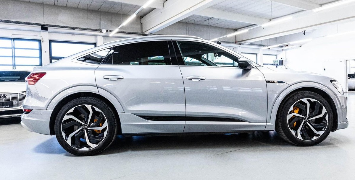 Audi e-tron Sportback 55 408ch S Line e-quattro Toit ouvrant