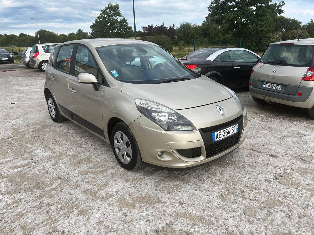 RENAULT Scenic 1.5 dci - 105CH 205507km