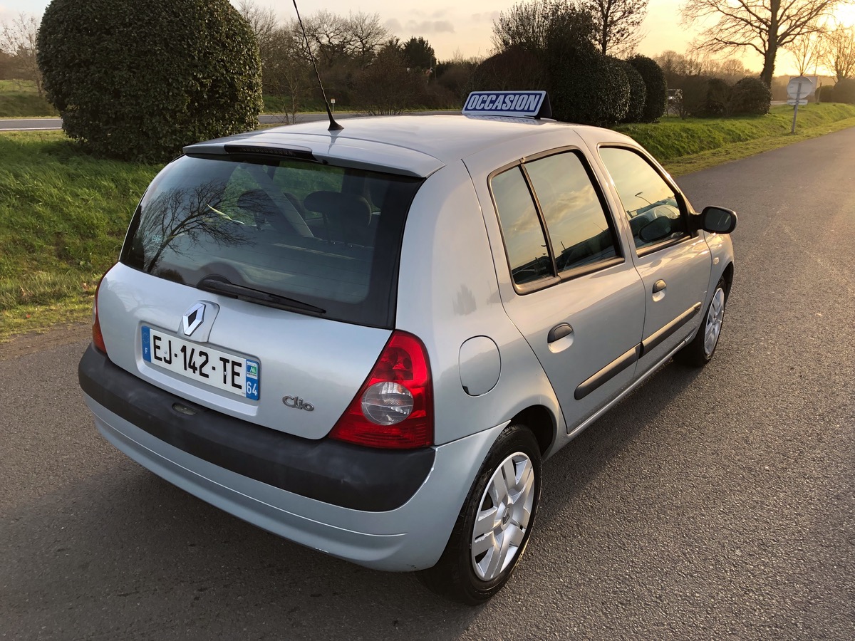 RENAULT Clio 1.5 DCI CAMPUS 149216 KM