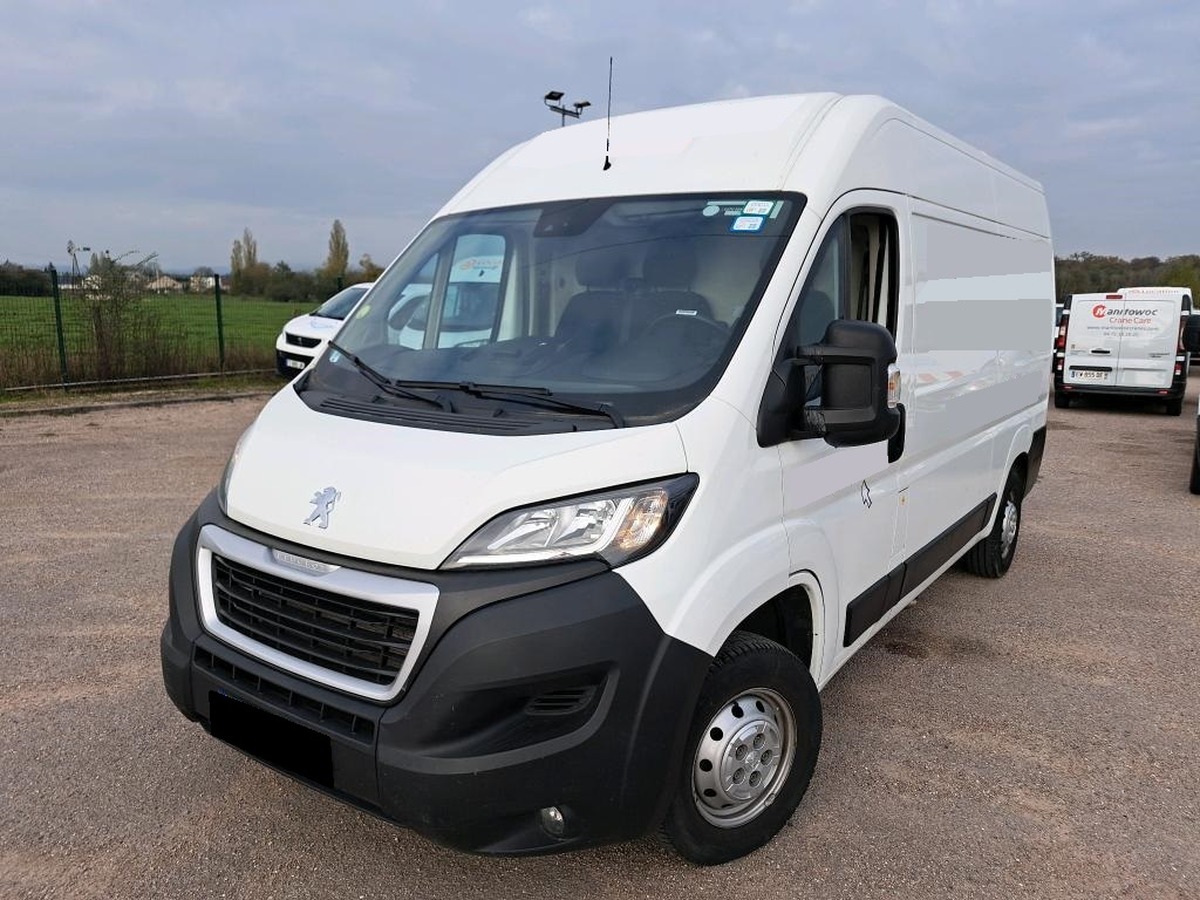 Image: Peugeot Boxer 2.2 HDI 140 L2H2 ASPHALT 2020 PRIX HT