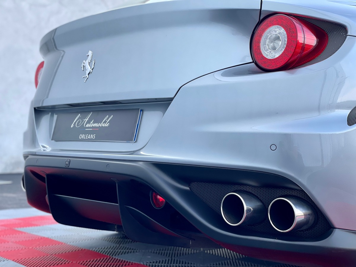 Ferrari Ff V12 4RM 660 FR POZZI