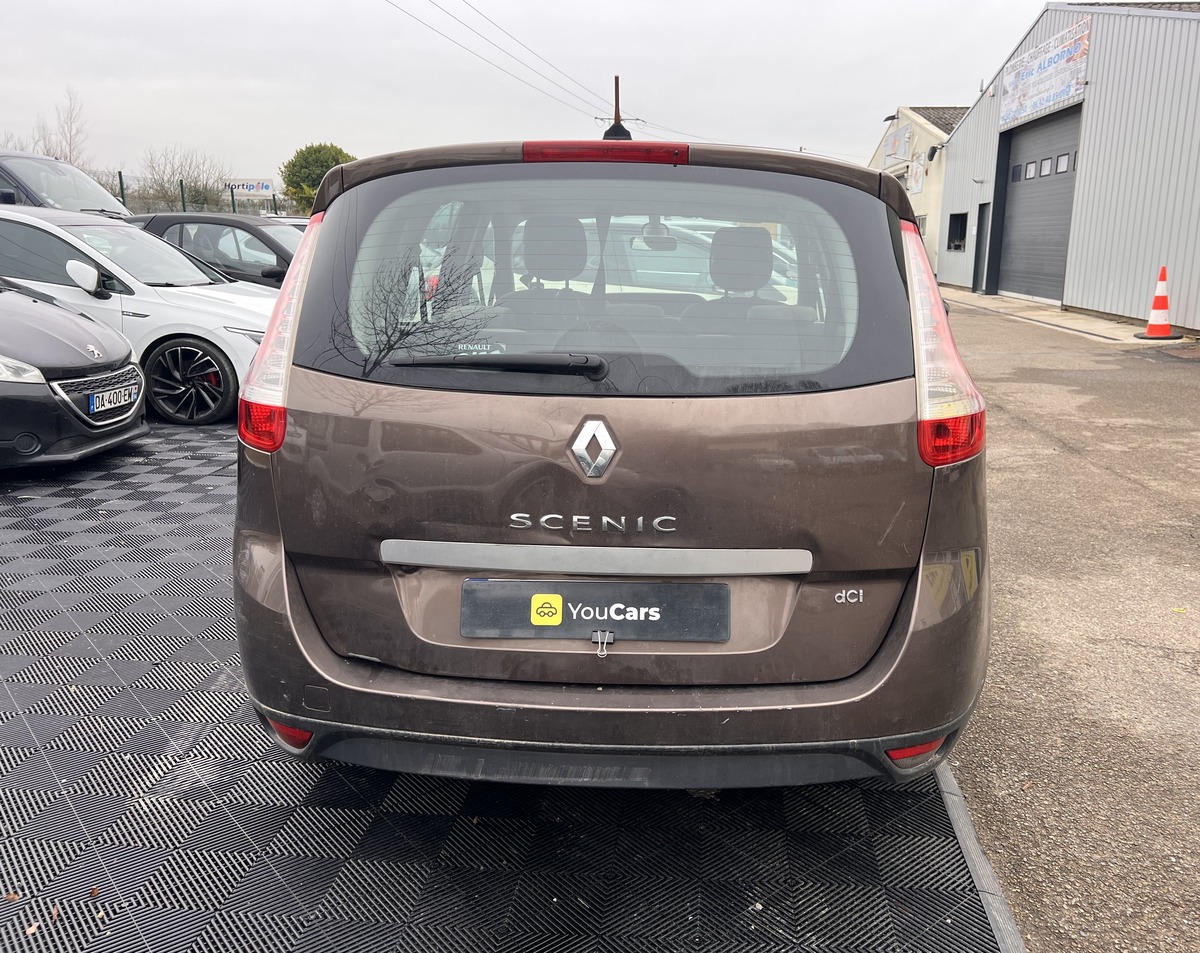 RENAULT Grand Scenic Grand Scénic III 1.9 dCi 131 cv - 7 PLACES - ENTRETIEN A JOUR - DISTRIBUTION OK