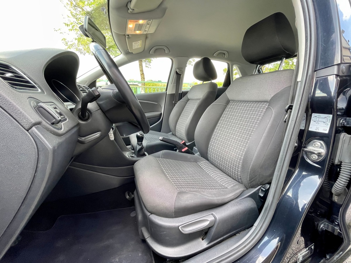 Volkswagen Polo V 2 1.2 TSI BlueMotion 90 Lounge b