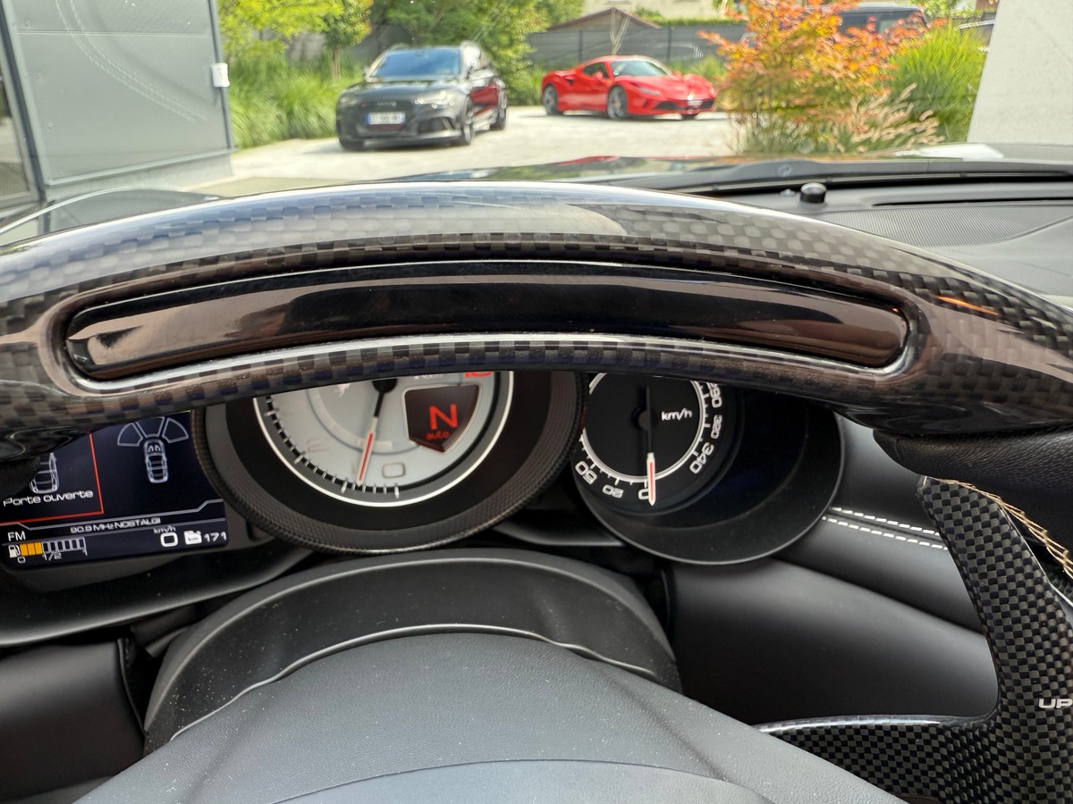 Ferrari California T 3.9L V8 560 CH / FRANCAISE / CARNET / 29954 KMS