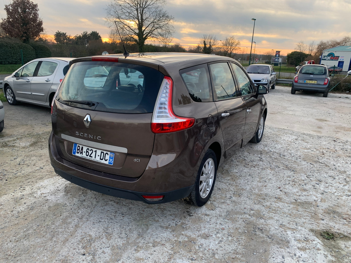 RENAULT Grand Scenic 1.9 dci  130CH 166132KM