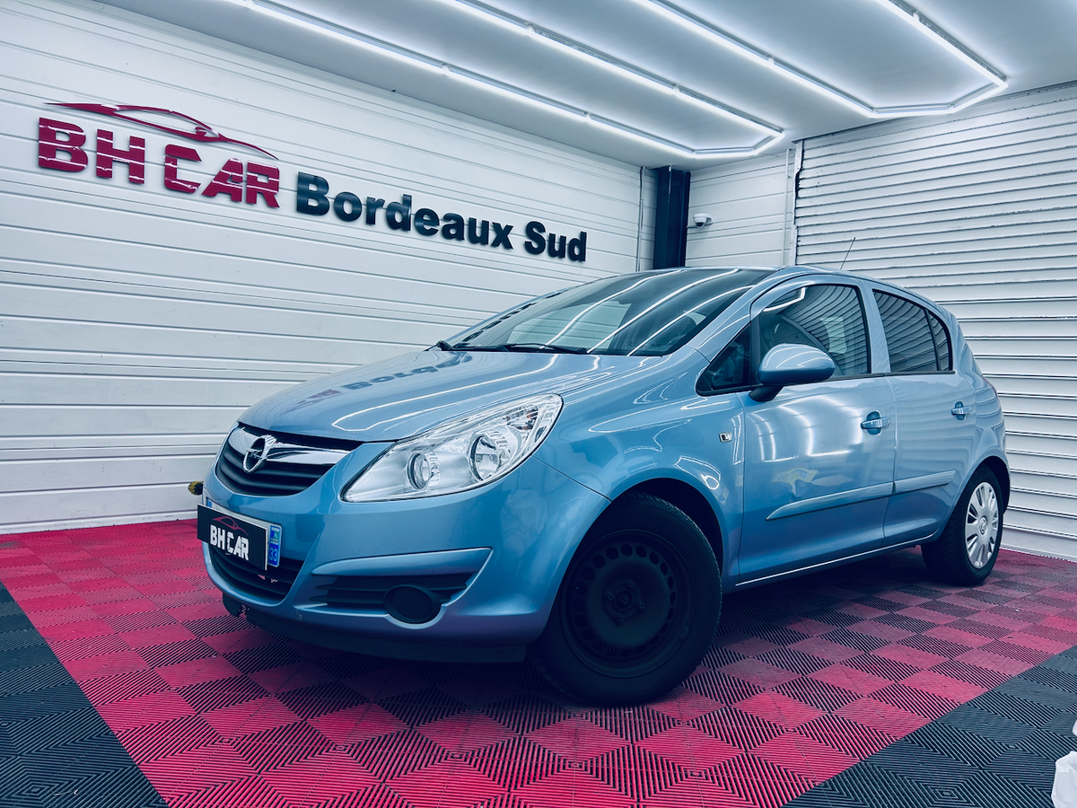 Image: Opel Corsa D 1.2i Twinport 80 ch