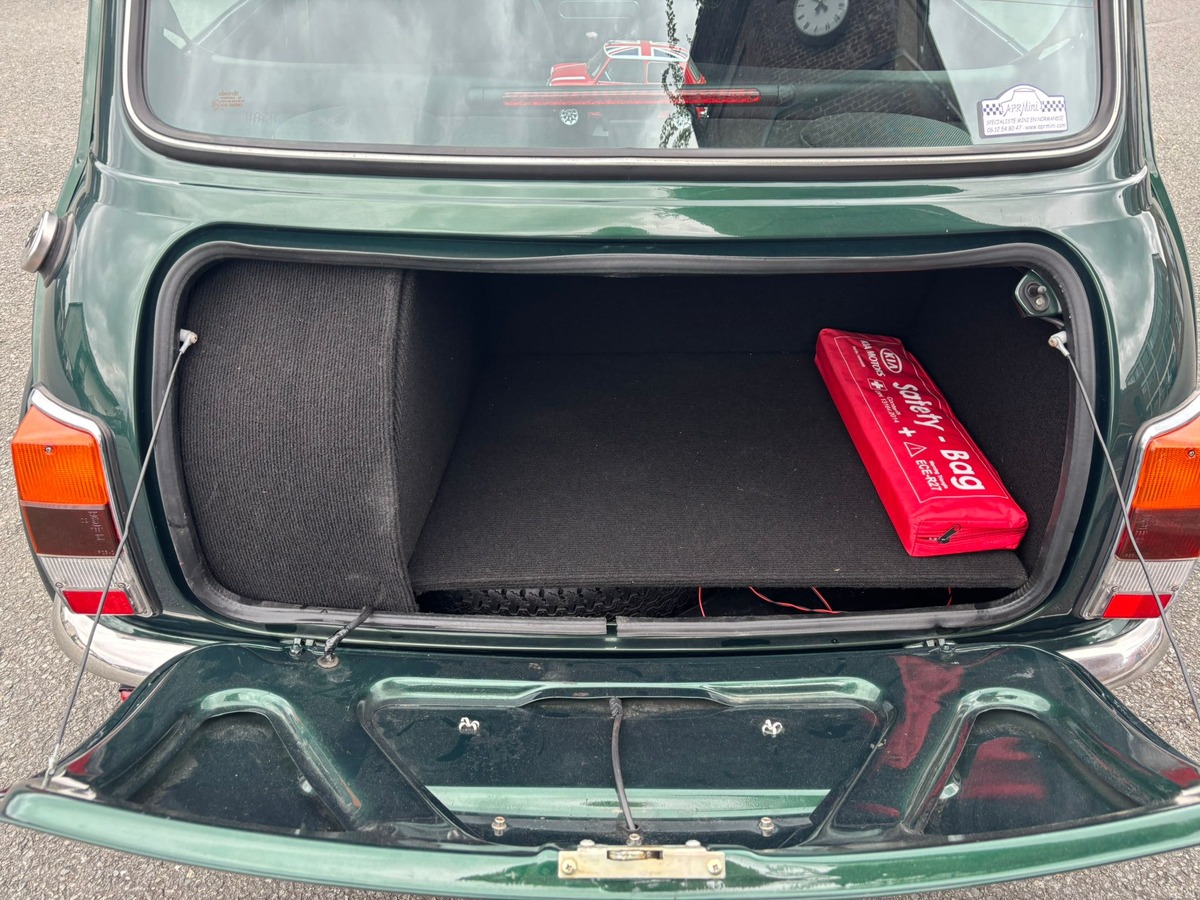 Mini MINI COOPER 1.3 MPI INJECTION - Révisée