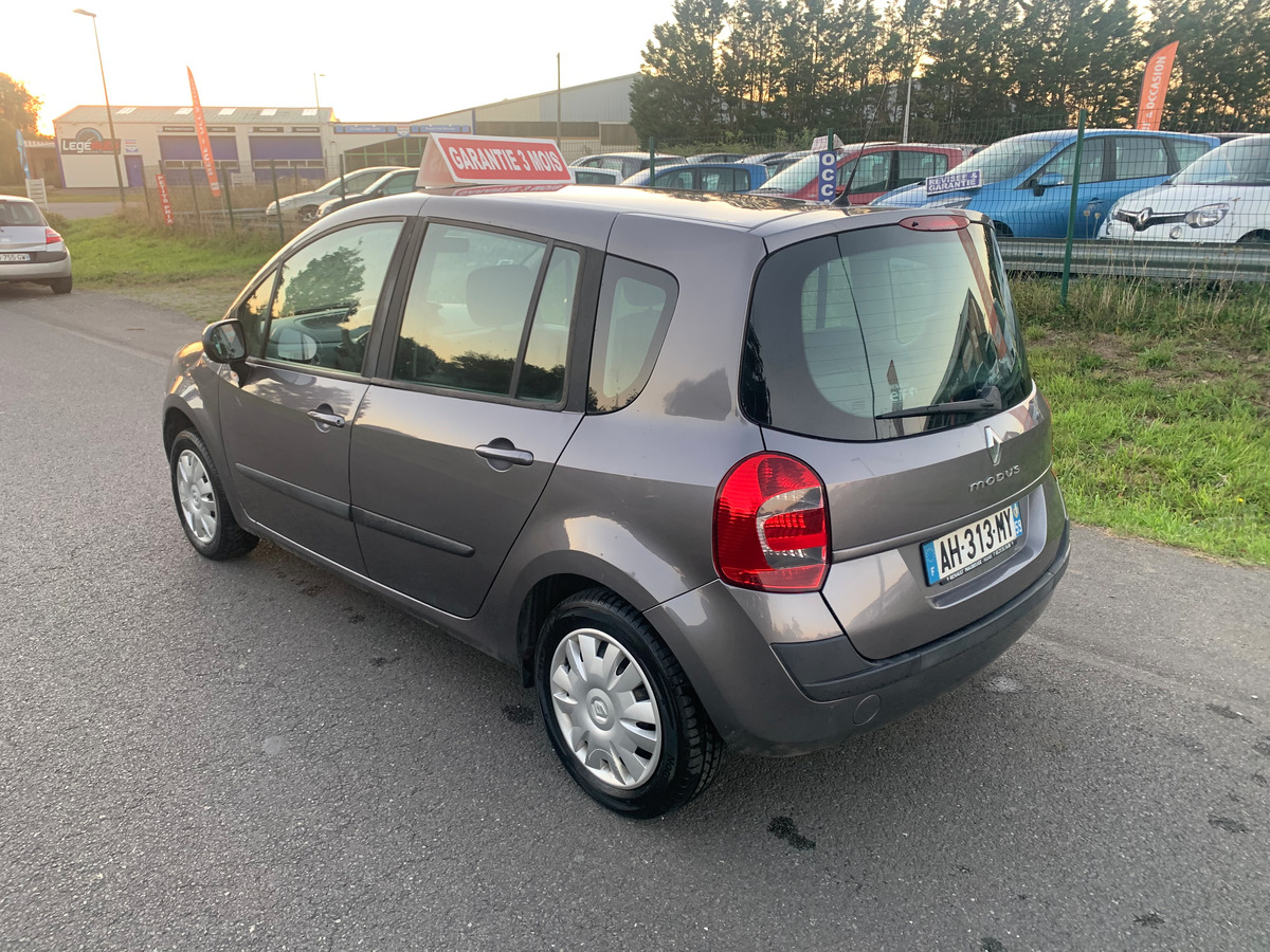 RENAULT Modus grand 1.2i 16v 92898KM