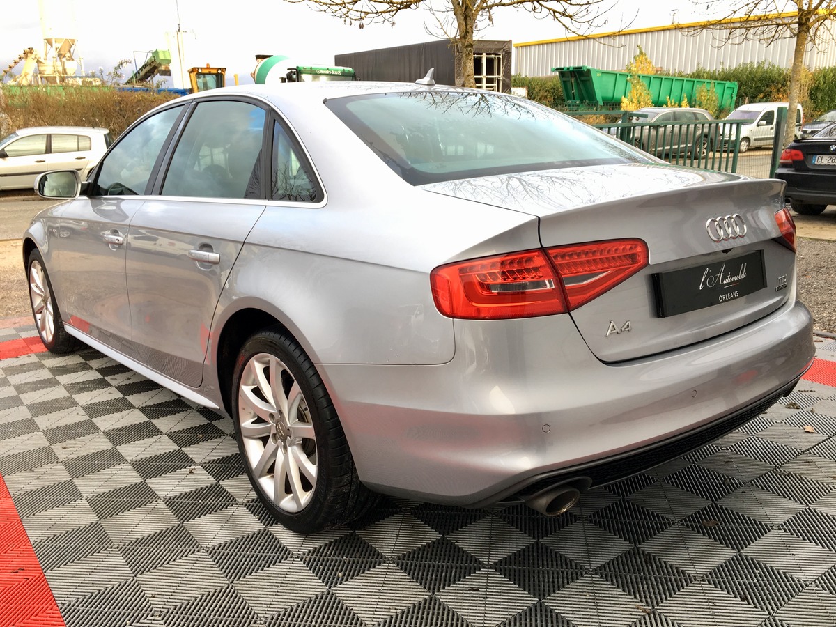 Audi A4 3.0 TDI 245 QUATTRO S-LINE u