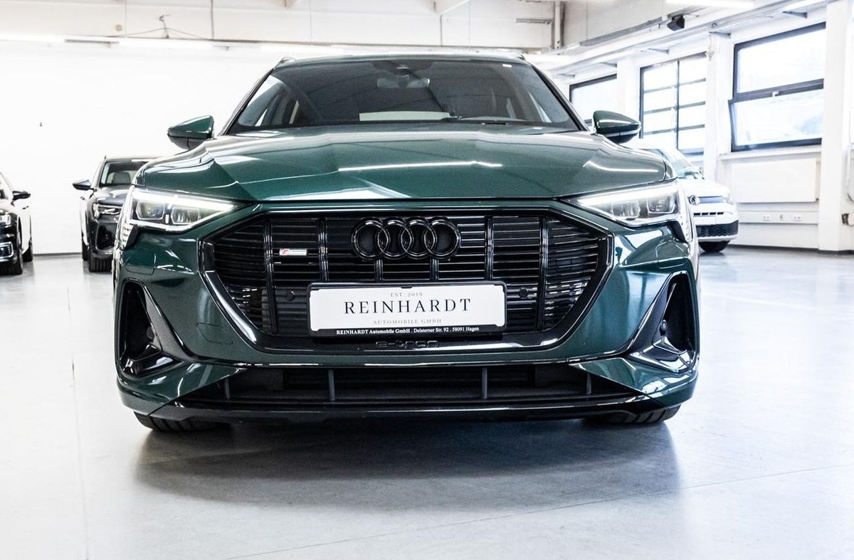 Audi e-tron Sportback 55 408ch S Line e-quattro Toit ouvrant