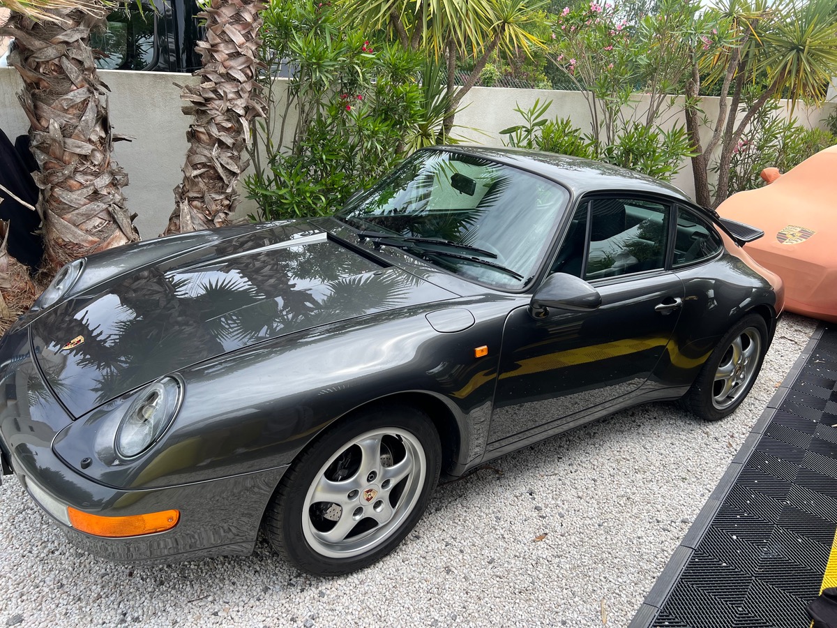 Porsche 911 carrera2 type 993 état superbe