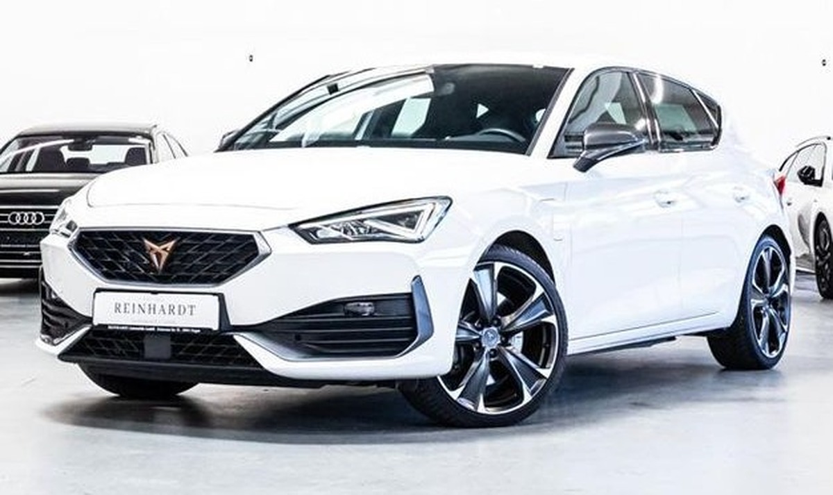 Cupra Leon 1.4 e-Hybrid 245ch Vz