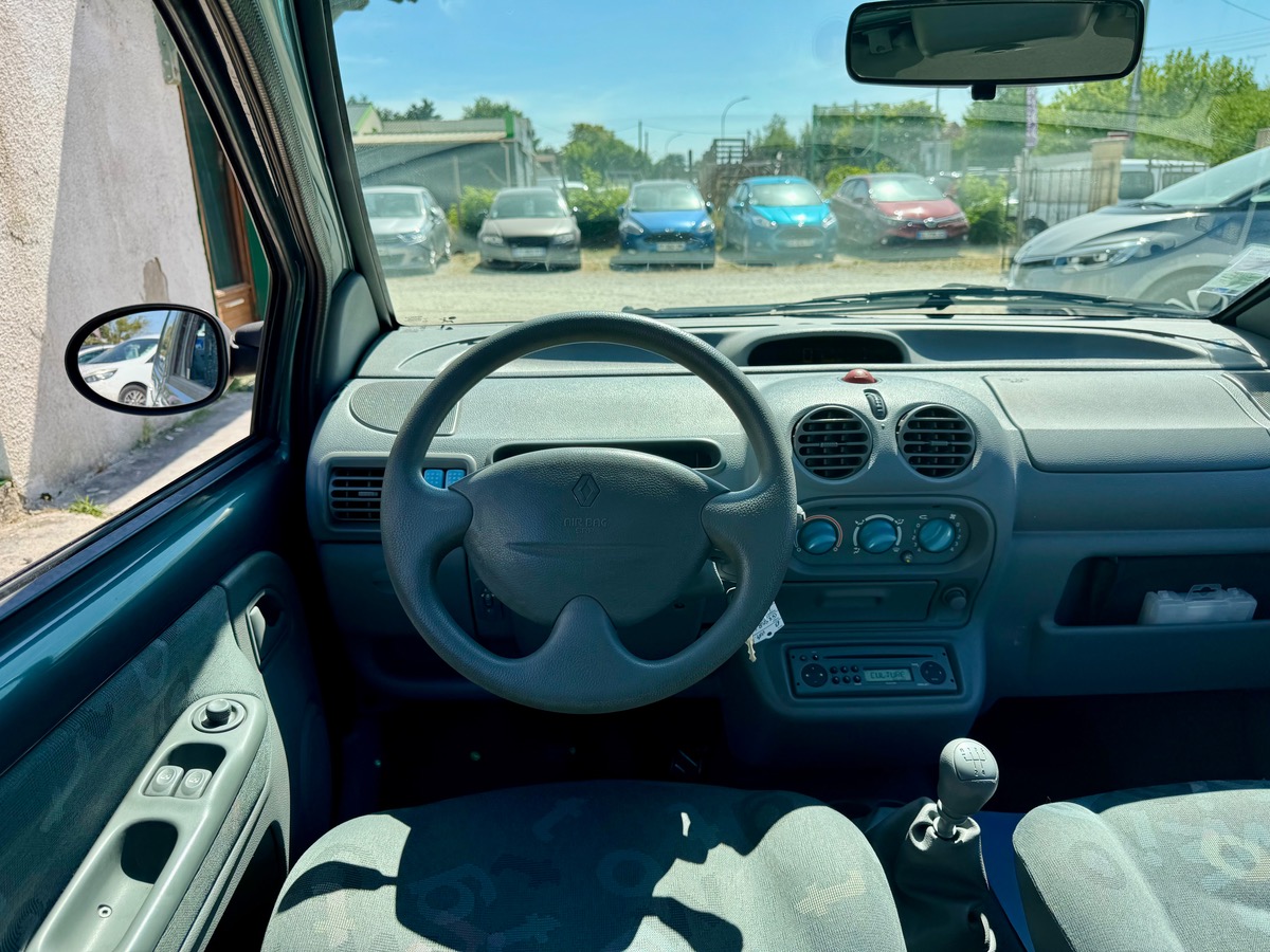 RENAULT Twingo 1.2 EMOTION 60 CV FAIBLE KILOMÉTRAGE SUIVI CONCESSION