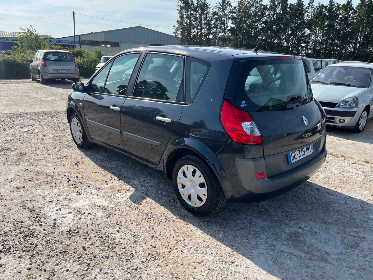 RENAULT Megane 1.5 dci 116981KM