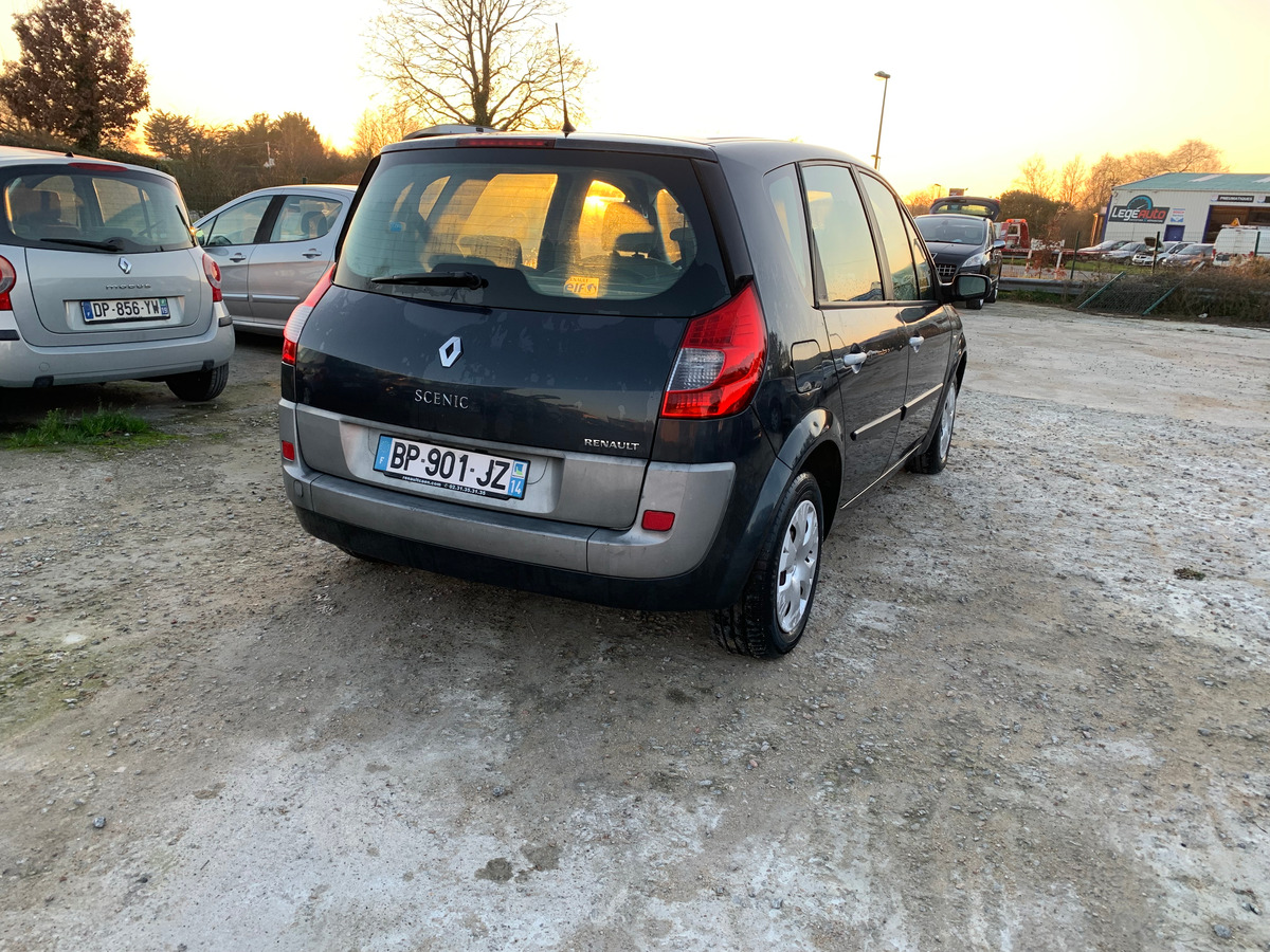 RENAULT Megane scenic 1.5 dci - 85ch 170895km