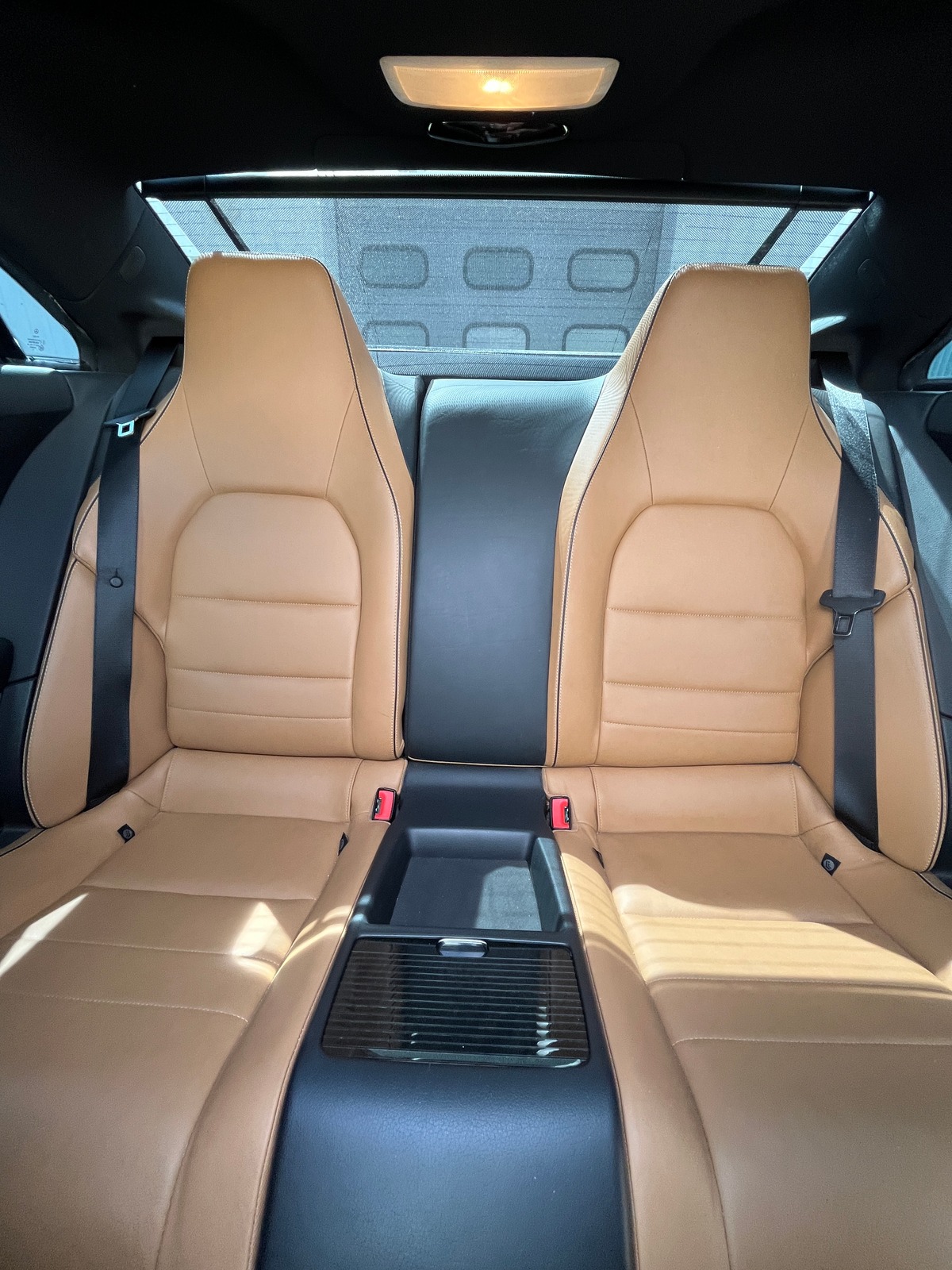 Mercedes-Benz Classe E Coupé 550 AMG V8 BI-TURBO 408ch