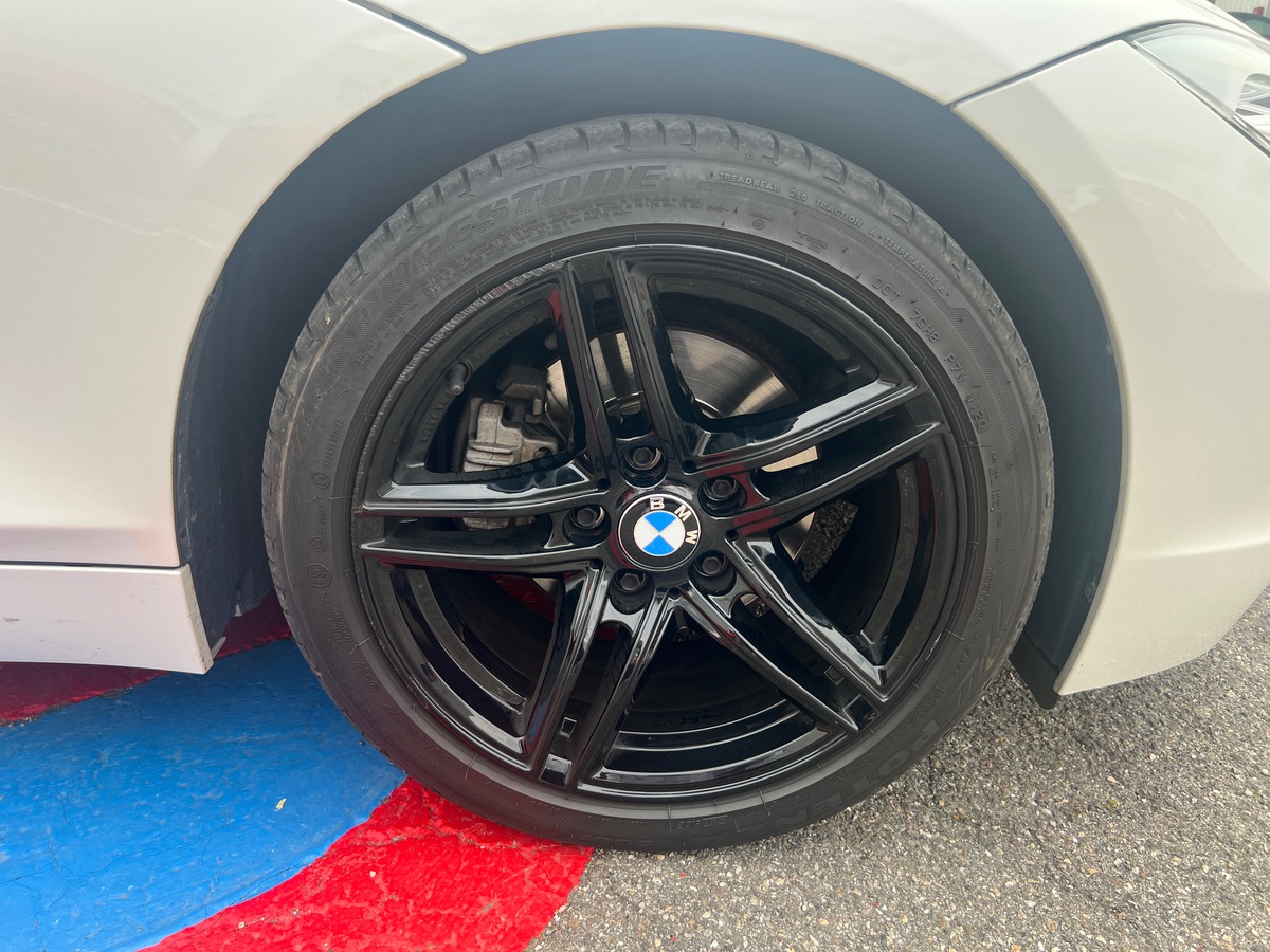 Bmw Z4 CONFORT 2.3 SDRIVE 204ch, SUIVI COMPLET, SIEGES CHAUFFANTS, BI XENON