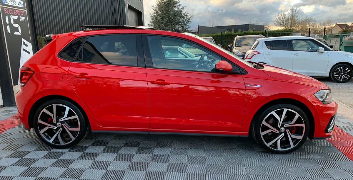 Volkswagen Polo VI GTI 2.0 TSI 200 ch DSG6 FULL i