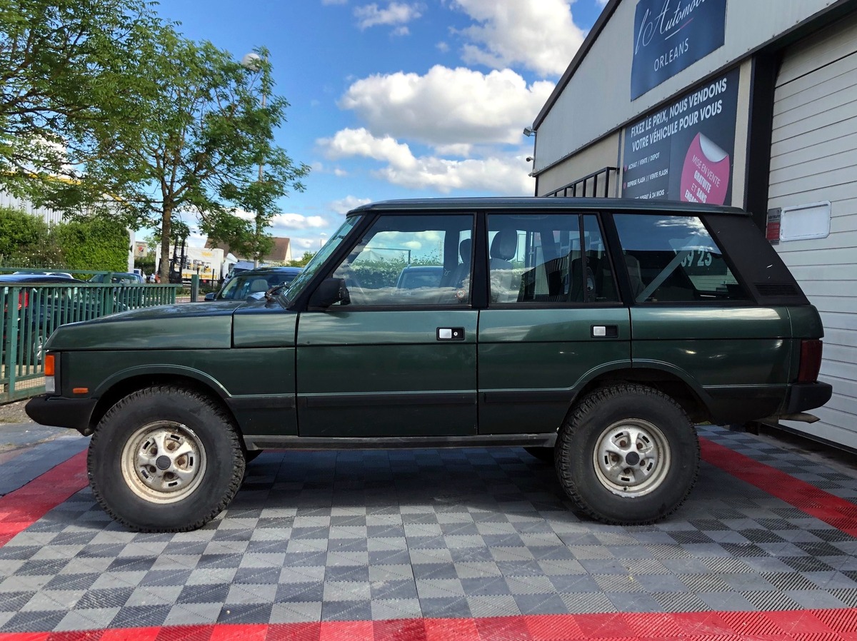 Land-Rover Range Rover I CLASSIC 4X4 2.5 TD 121