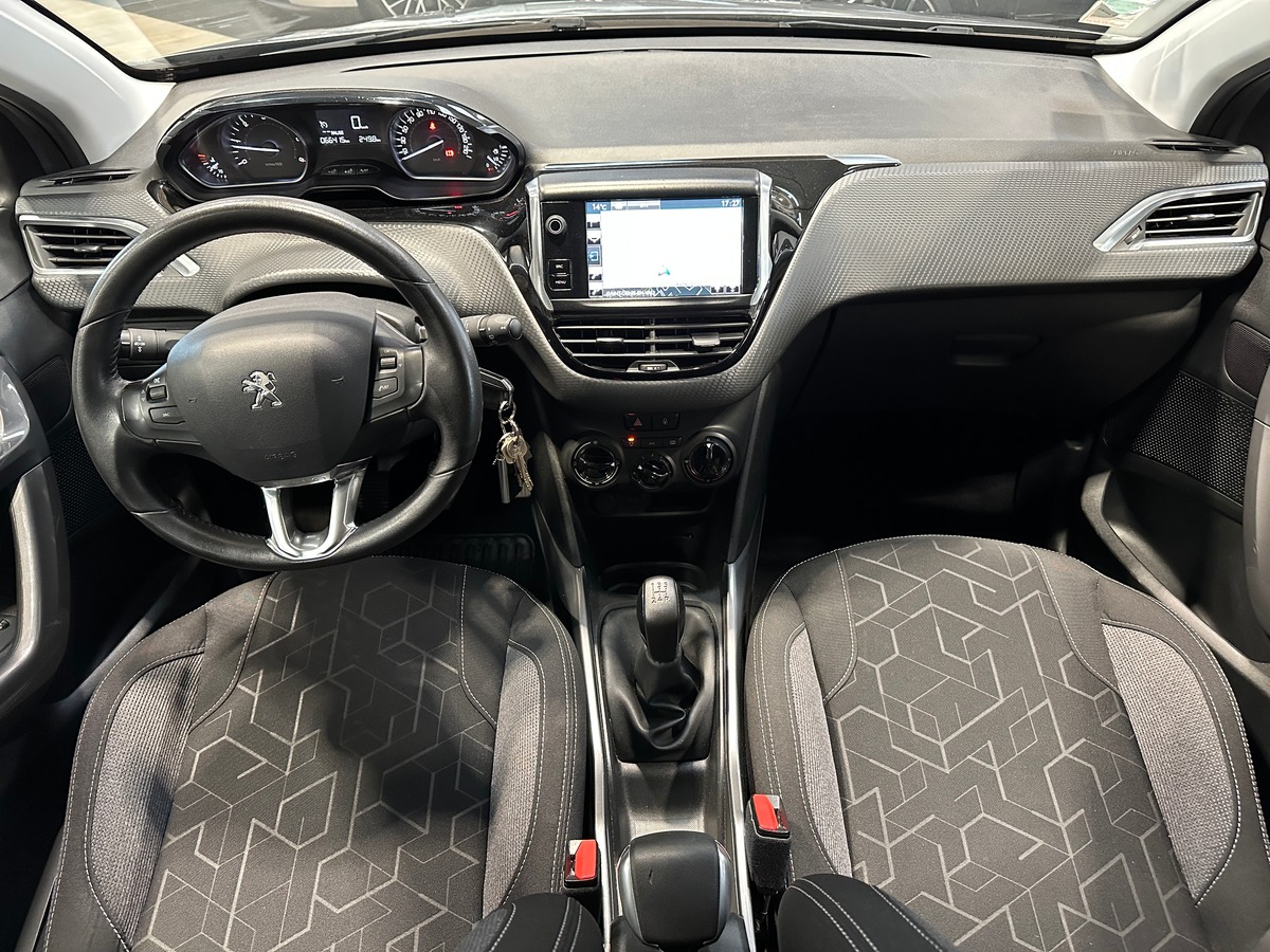 Peugeot 2008 Active 100 ch 1.6l BlueHDI