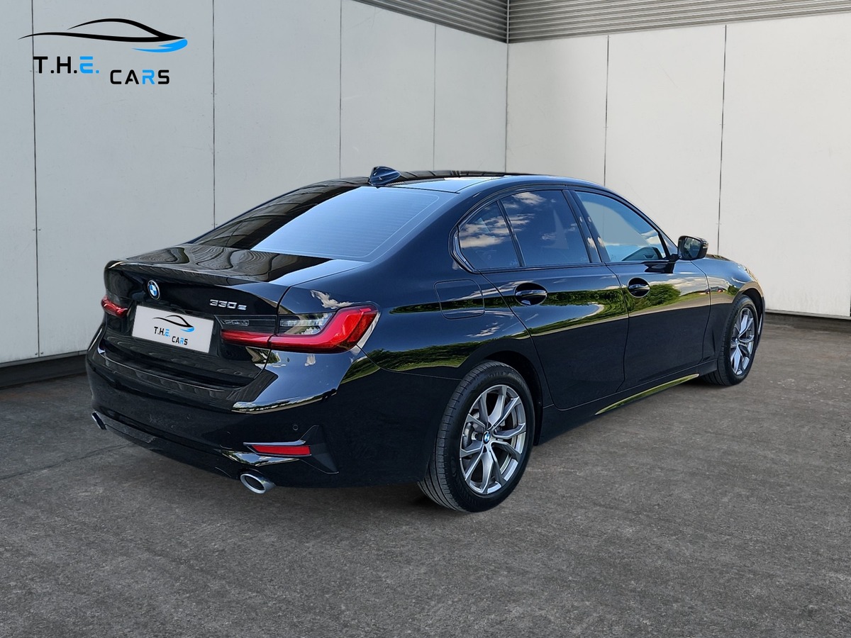Bmw Série 3 330E SPORTLINE - GARANTIE 12 MOIS