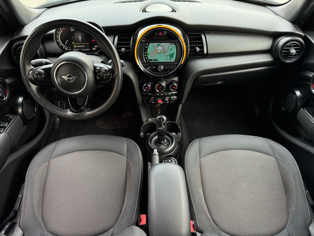 Mini Cooper 3 (F55) One 1.5 i DCT7 102 cv Boîte auto