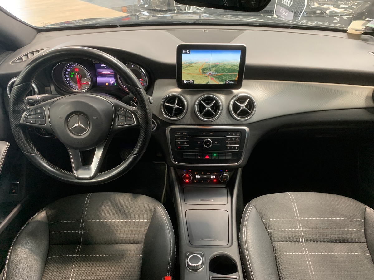 Mercedes-Benz CLA 220 D 177 ch Sensation