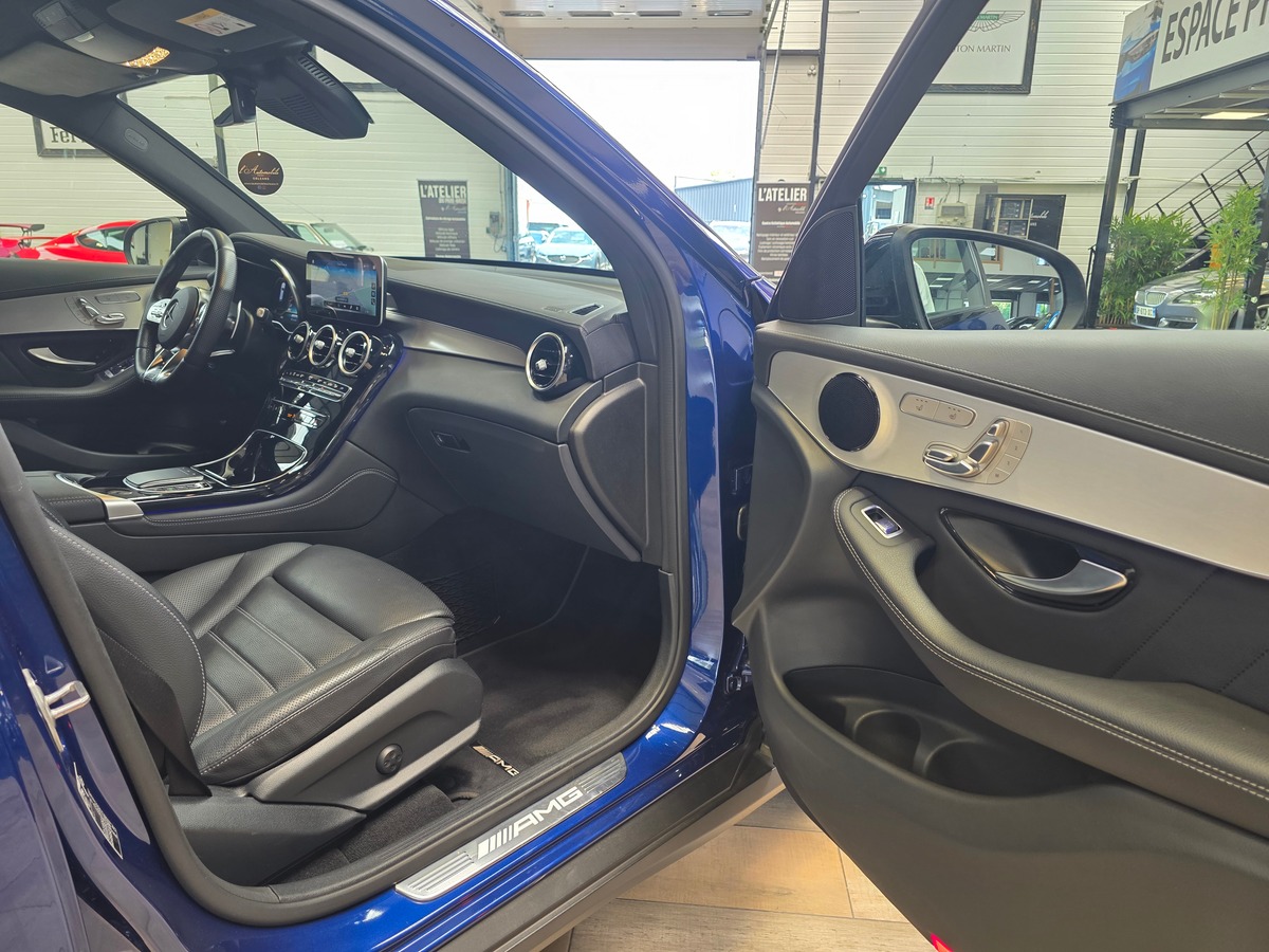 Mercedes-Benz Class GLC 3.0 43 AMG 390 PHASE 2 // SIEGES CHAUFFANTS / VENTILES // CAM / 21