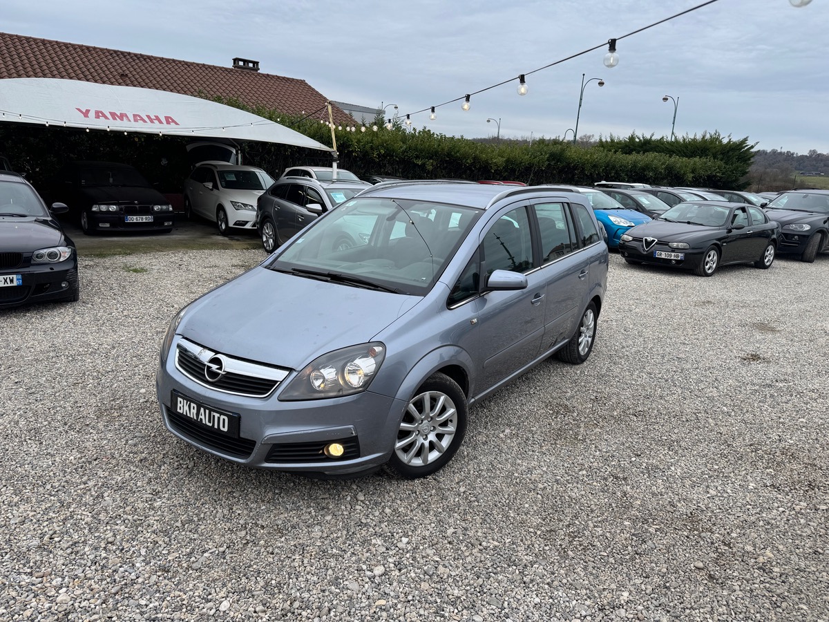 Opel Zafira 1.9 CDTI 120 COSMO 1 ERE MAIN