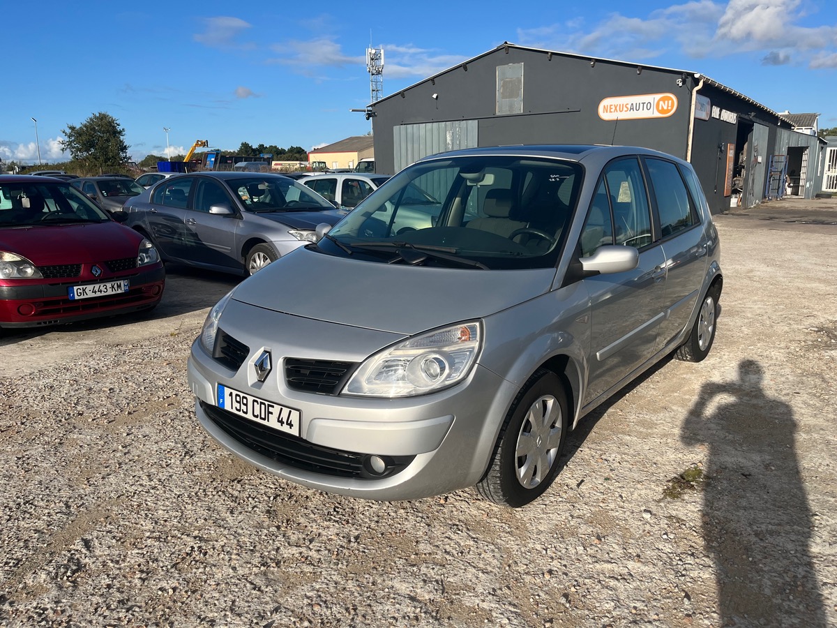 RENAULT Scenic 1.5 dci 156500km