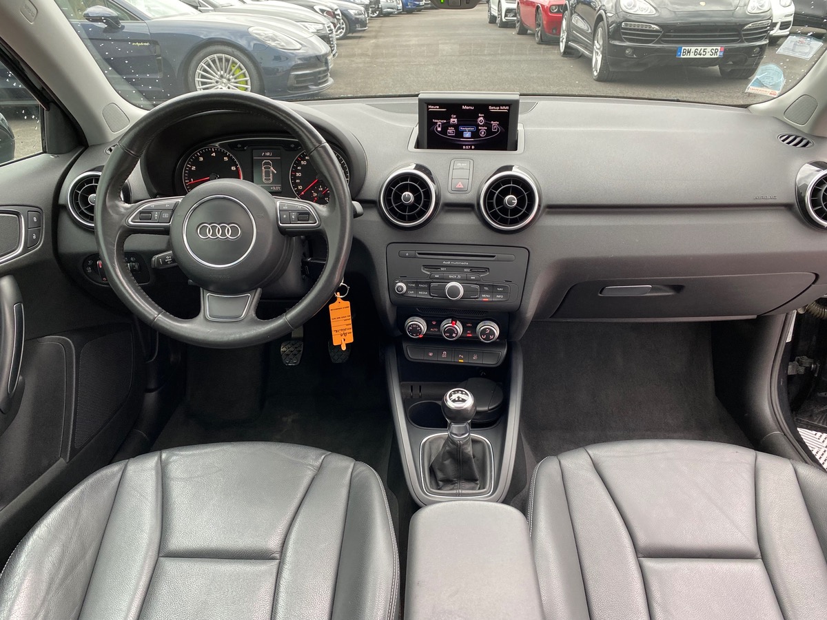 Audi A1 1.2 TFSI 85CV LUXE TO/GPS/CUIR b