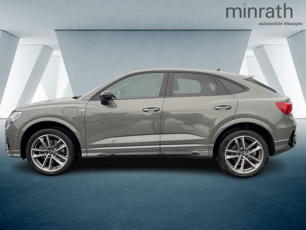 Audi Q3 Sportback II 45 TFSI e 245ch S line S tronic 6/Toit ouvrant/Attelage/CarPlay/Phares matrix